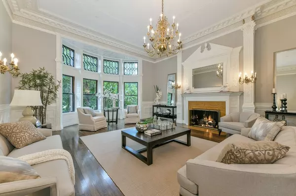 305 Commonwealth #2, Boston, MA 02116