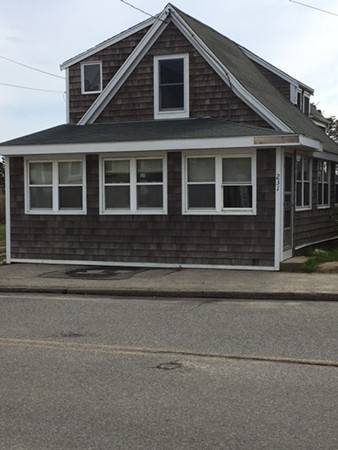 231 Island St, Marshfield, MA 02020