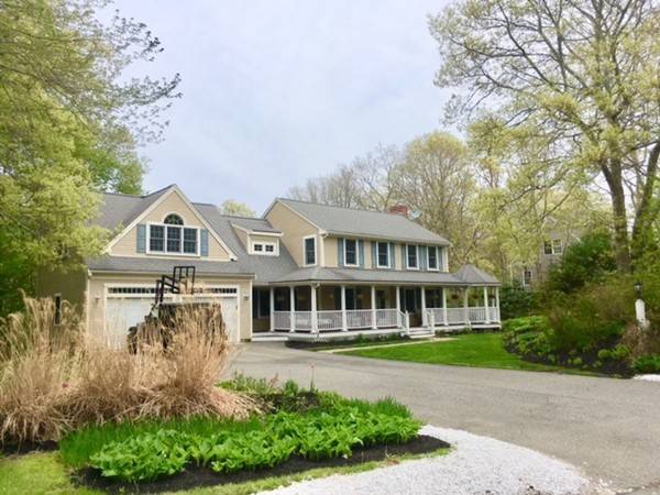 14 Grand Oak Rd, Sandwich, MA 02644