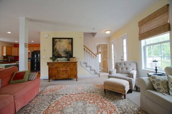 Amesbury, MA 01913,40 S Hampton Rd