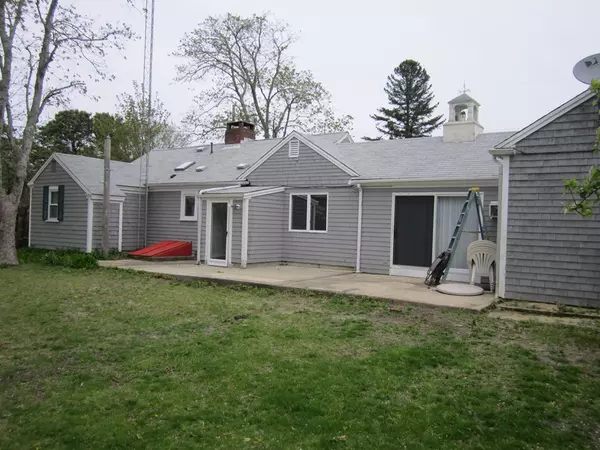 Yarmouth, MA 02664,15 Bryar Ln