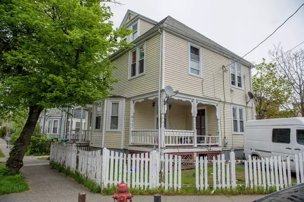 41 Hanover St, Lynn, MA 01902
