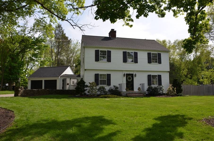 8 Beacon Street, Andover, MA 01810