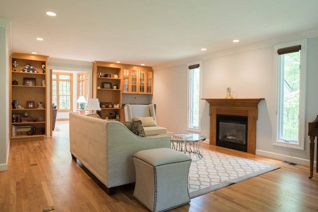 Medfield, MA 02052,227 Causeway St