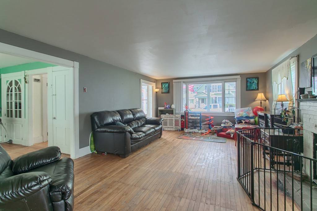 Winchendon, MA 01475,26 Walnut St