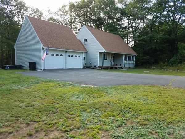 Athol, MA 01331,941 Doe Valley Rd