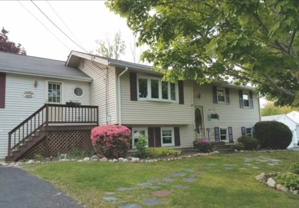 7 Vassar Dr, Milford, MA 01757