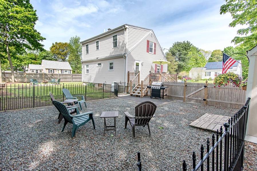 6 State Street, Plainville, MA 02762