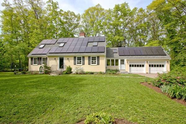 25 Three Ponds, Wayland, MA 01778