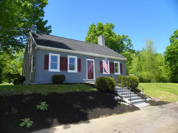 Hubbardston, MA 01452,4 Gardner Road
