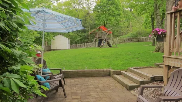 Weymouth, MA 02189,22 Overlook Rd