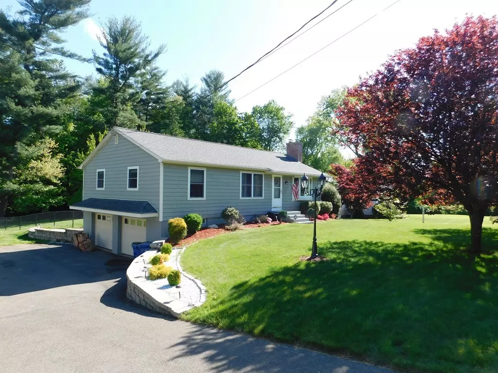 West Springfield, MA 01089,454 Gooseberry Road