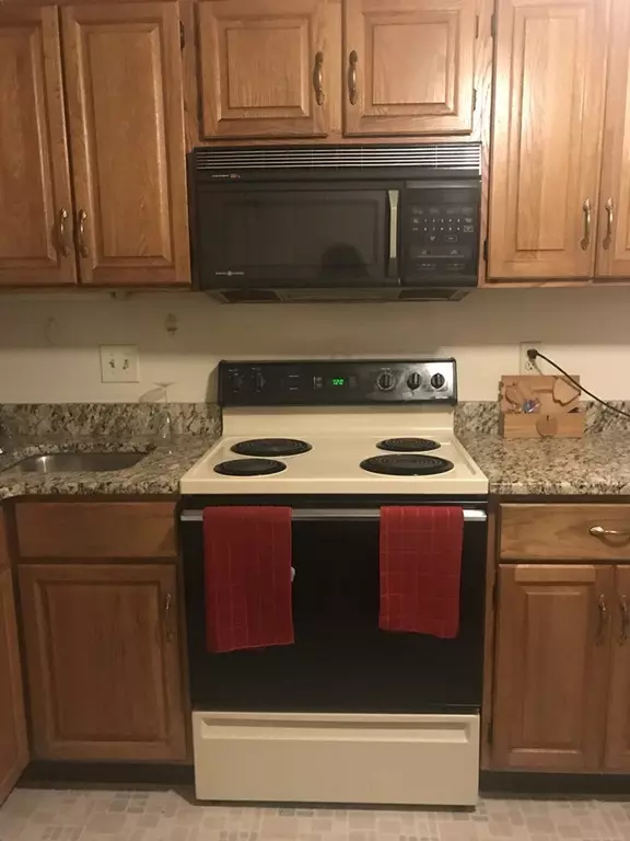 Worcester, MA 01604,51 Alvarado Ave #202