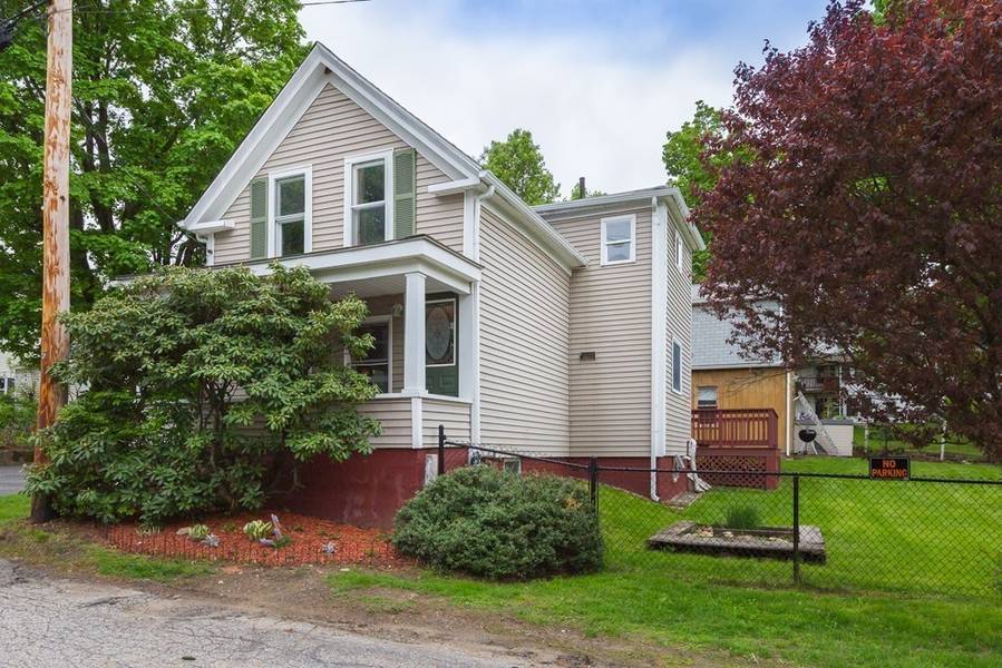 14 Kirby St, Marlborough, MA 01752