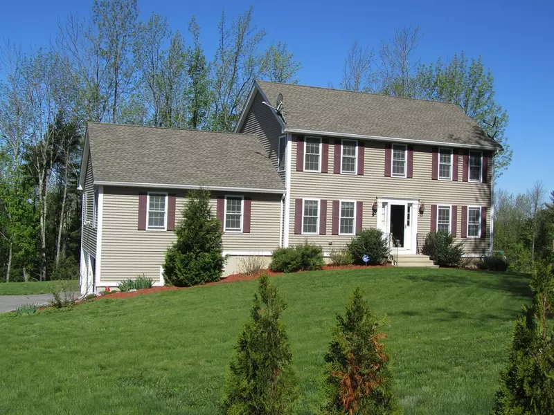 9 Clealand Cir, Rutland, MA 01543