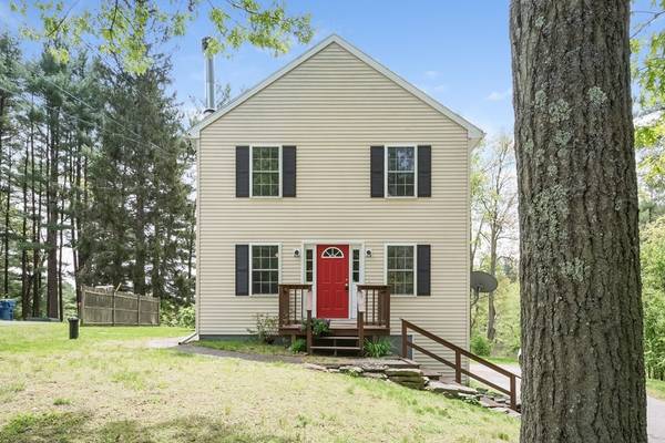 Oxford, MA 01540,44 Forest St