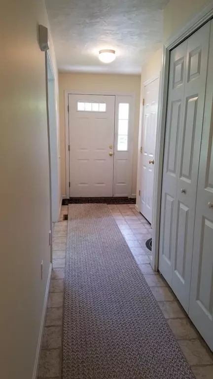 Boxborough, MA 01719,106 Summer Road #106