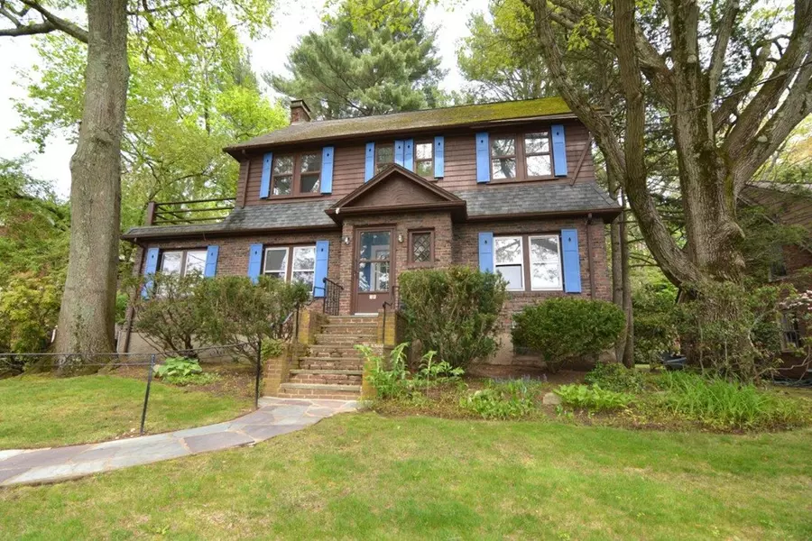 56 Devonshire Rd, Newton, MA 02468