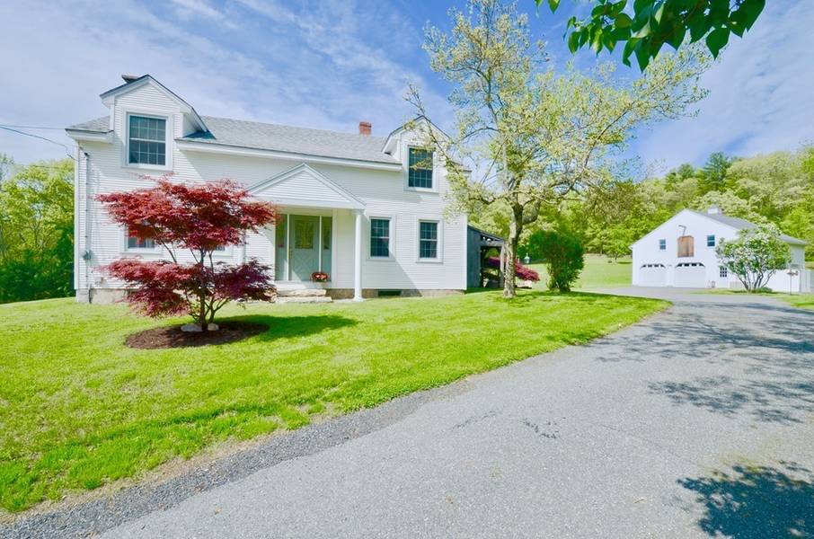 41 Rawson Rd, Webster, MA 01570