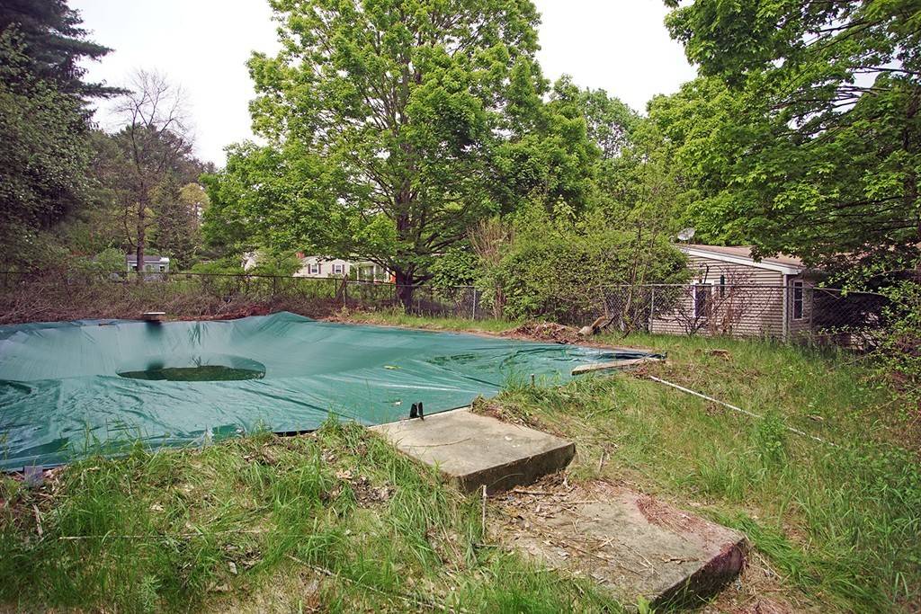 Chelmsford, MA 01824,15 Sandra Drive