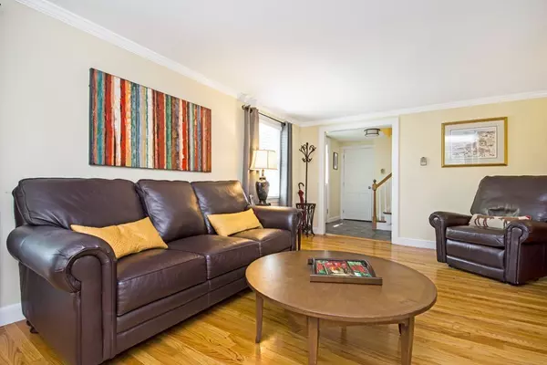 Acton, MA 01720,3 Coolidge Dr