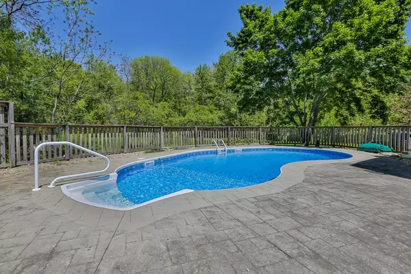 Harvard, MA 01451,154 E Bare Hill