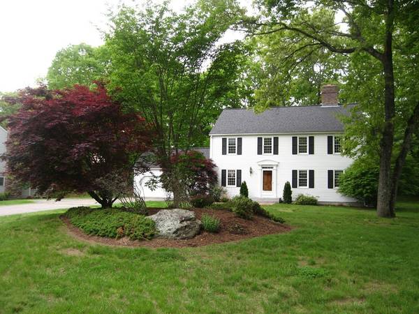 279 Willowgate Rise, Holliston, MA 01746