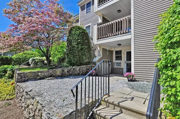 Northbridge, MA 01588,170 Heritage Dr #170