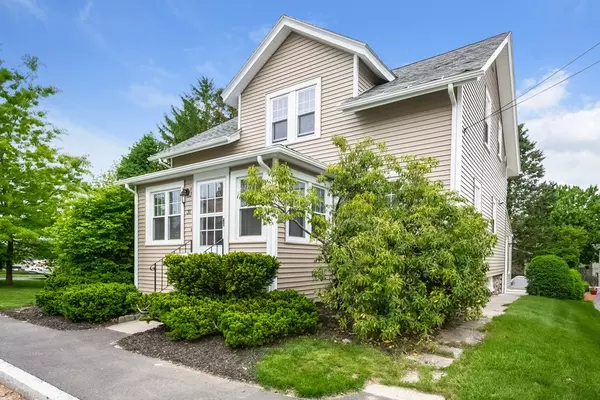 31 Rollinson Rd, Worcester, MA 01606