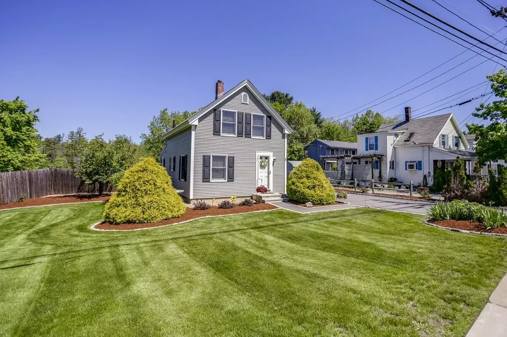 Ayer, MA 01432,127 W Main St