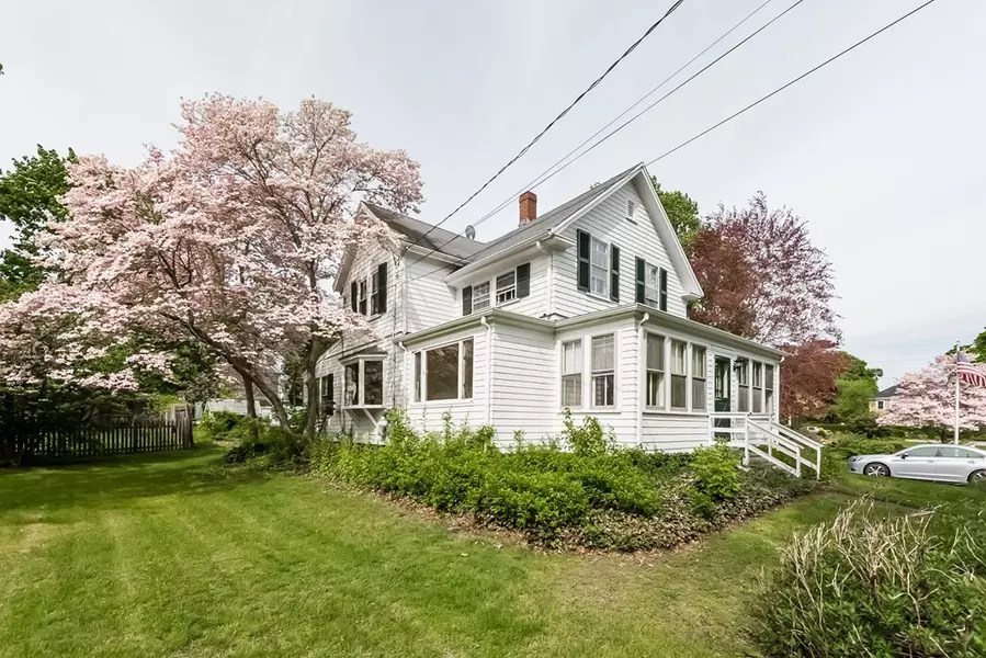 49 Cushing Rd, Cohasset, MA 02025