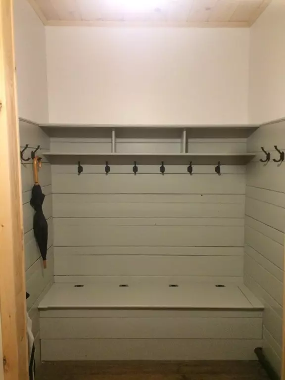 Fairhaven, MA 02719,355 Sconticut Neck Rd