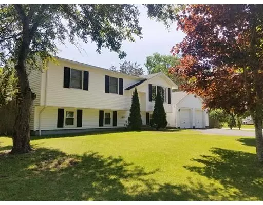 81 Newcomb St, Norton, MA 02766