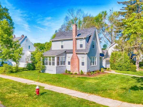 89 Lincoln Park, Longmeadow, MA 01106