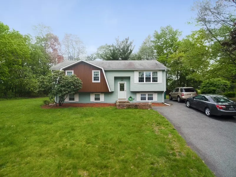 34 Casa Drive, Mansfield, MA 02048