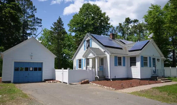 22 River Drive, Hadley, MA 01035