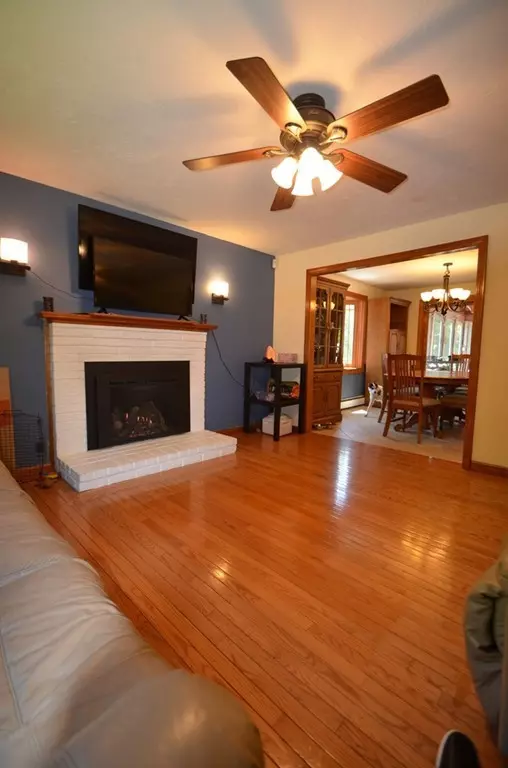 Mansfield, MA 02048,167 Dean St