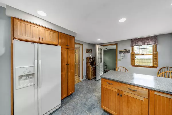 Weymouth, MA 02189,34 Mutton Ln