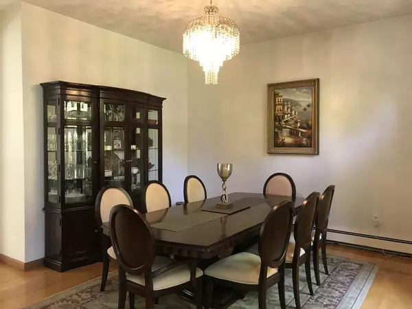 North Reading, MA 01864,1 Fox Run Lane