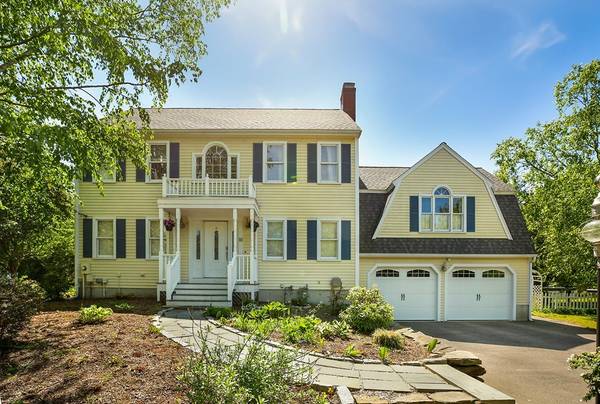 10 Catherine Ave, Franklin, MA 02038