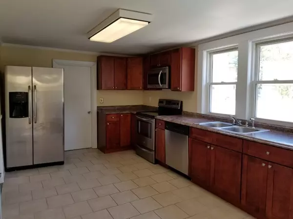 Tewksbury, MA 01876,24 Old Stagecoach Road #24