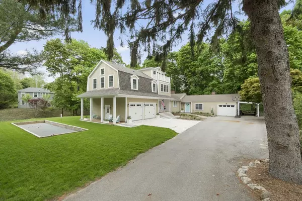 38 Jerusalem Rd, Cohasset, MA 02025