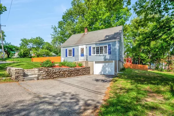 Worcester, MA 01604,243 Heard St