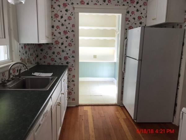 Worcester, MA 01602,28 Walnut Hill Dr