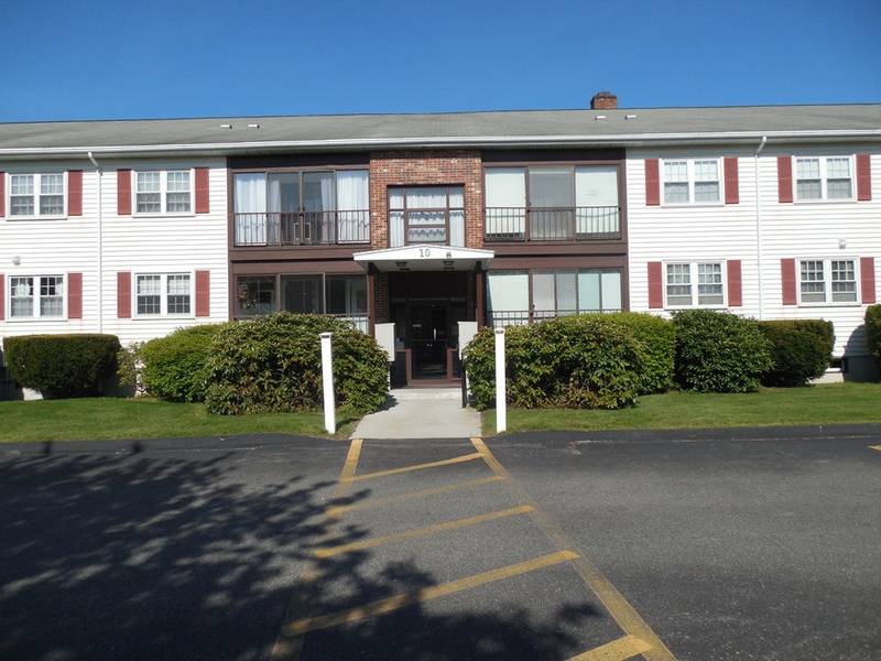 10 Candlewood Ln #2-8, Dennis, MA 02639