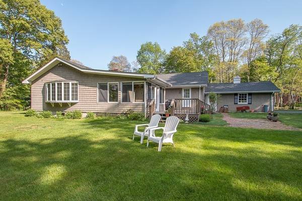 Seekonk, MA 02771,236 Jacob St