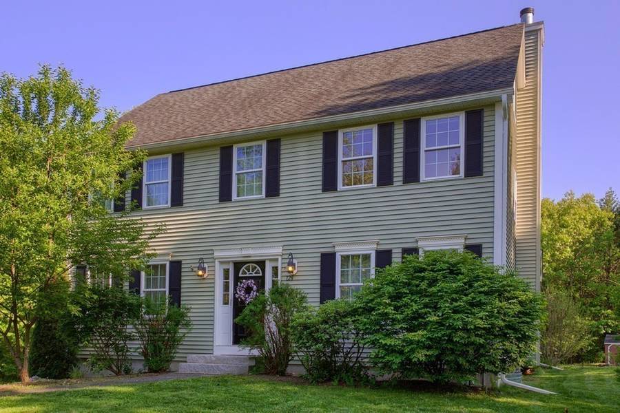 128 Groton Road, Shirley, MA 01464