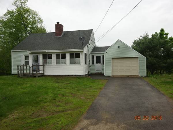 69 State Rd W, Westminster, MA 01473