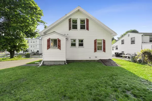 Brockton, MA 02302,13 Hope Street