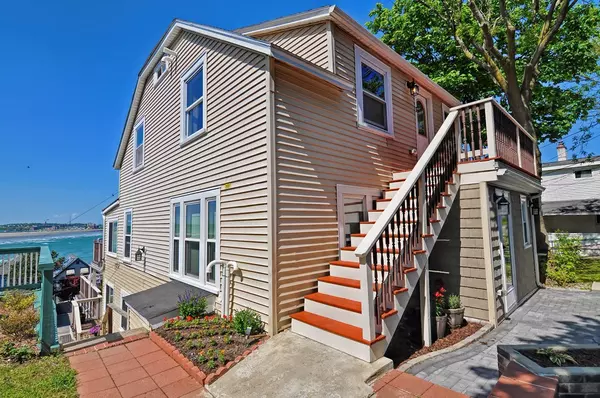 Nahant, MA 01908,131 Wilson Rd #3